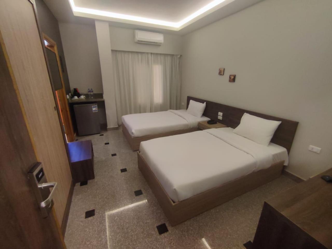 Al Dora Residence Hotel 洪加達 外观 照片