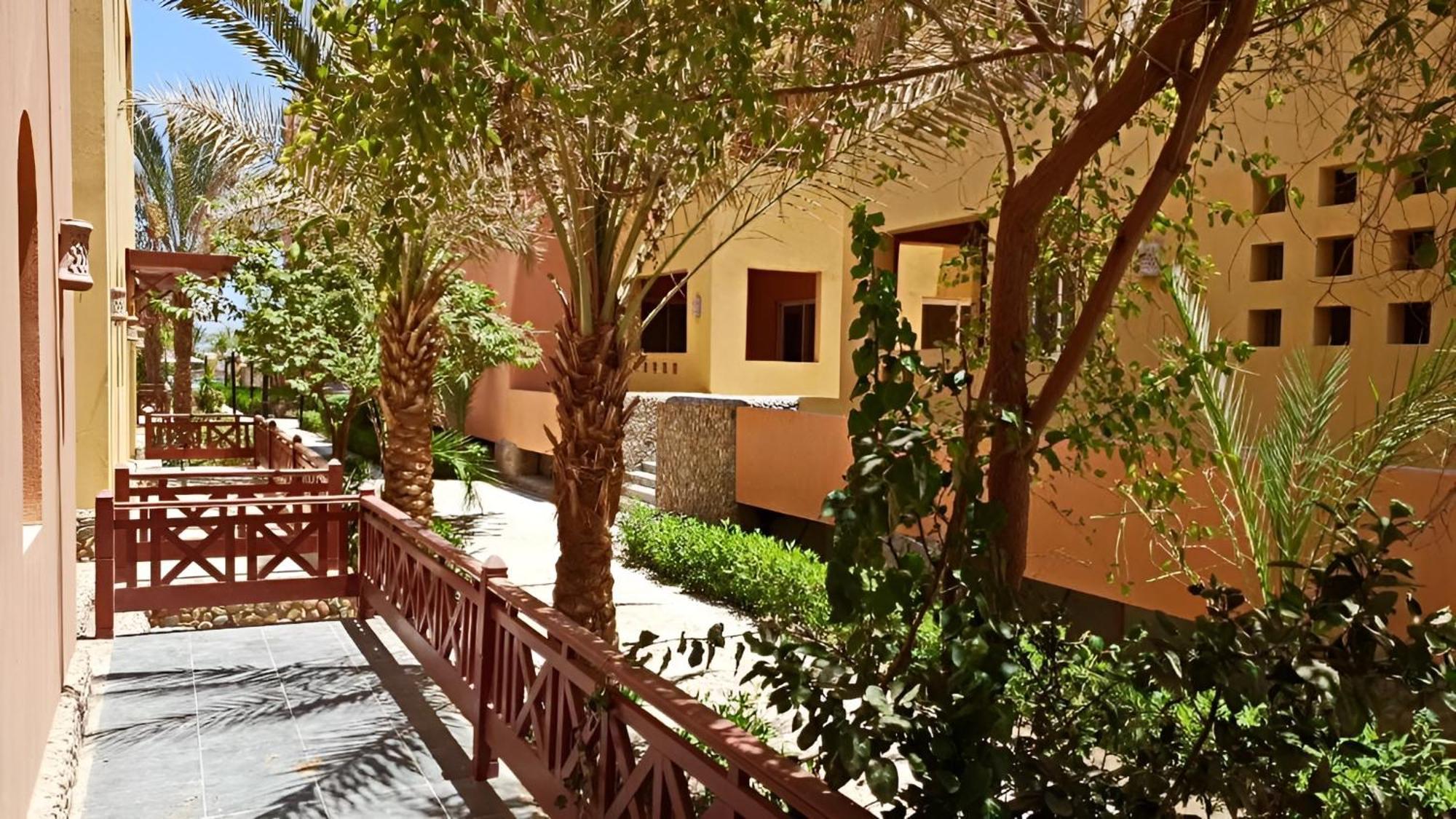 Al Dora Residence Hotel 洪加達 外观 照片